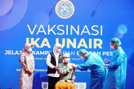 IKA UA dan Pemprov Jatim berkolaborasi percepatan vaksinasi