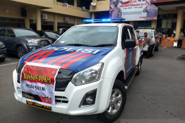 Kapolda Maluku luncurkan 20.000 paket bantuan sosial PPKM, begini penjelasannya