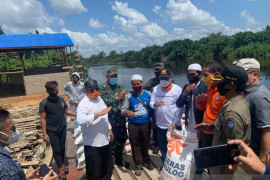 Kabupaten Kubu Raya bantu 2.700 korban banjir di Kuala Mandor B