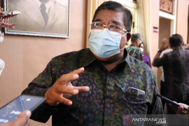 Bupati Buleleng larang sekolah lakukan pungutan