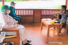 Gubernur Sulteng terus lakukan koordinasi tekan penularan COVID-19