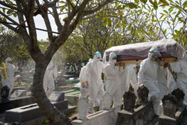 Pasien COVID-19 yang meninggal saat isolasi mandiri membludak