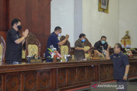 DPRD Gianyar adakan rapat paripurna terkait pemulihan ekonomi