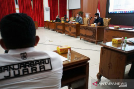 Wali Kota terapkan PPKM level III Banjarbaru 21-31 Juli 2021