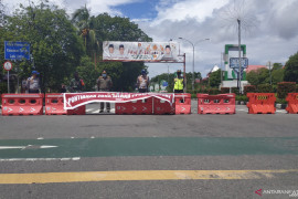 Pemerintah Kota Pontianak akan kurangi penyekatan jalan selama PPKM