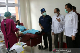 Pemprov Bali apresiasi donor plasma konvalesen oleh FK Unud