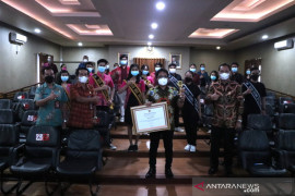 Pemkab Badung raih "Anugerah Komisi Perlindungan Anak Indonesia 2021"