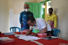 DKPP Tanah Laut bantu alat tangkap ikan tiga kelompok usaha bersama