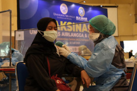 Unair gandeng RSUA dan IKA UA gelar vaksinasi COVID-19