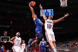 41 poin Jayson Tatum bantu Celtics atasi  Hornets lewat OT