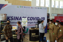 FKIJK Aceh perkenalkan produk jasa keuangan lewat program vaksinasi