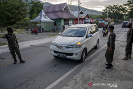 PEMBATASAN AKSES KELUAR MASUK KOTA PALU Page 1 Small