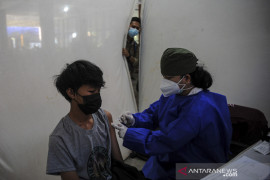 Vaksinasi COVID-19 untuk anak di Bandung