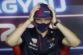 Verstappen komentari  insiden kecelakaan dengan Hamilton di Silverstone