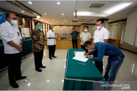 Rektor Unand dipolisikan akibat pembongkaran rumah dosen