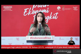 Masker ganda 95 persen efektif cegah percikan droplet