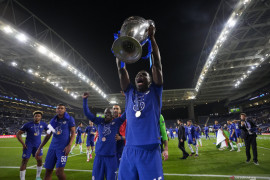 Negosiasi West Ham beli Kurt Zouma dari Chelsea berjalan rumit