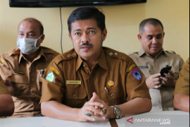 Lurah dan Camat di Payakumbuh harus berinovasi untuk sukseskan vaksinasi