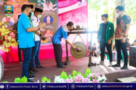 Sekda Pesisir Barat resmikan lamban juang literasi