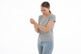 Mengatasi nyeri sendi usai kena COVID-19