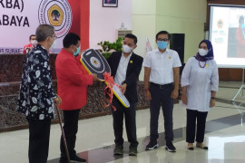 IKBA Untag donasikan mobil ambulans untuk penanganan COVID-19