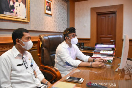 Pemkot Denpasar: tunda pembayaran uang seragam sekolah saat pandemi