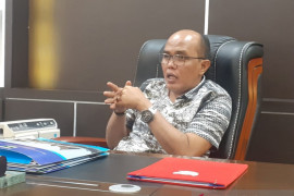 Ketua DPRD Sumbar minta gubernur refocussing anggaran untuk penanganan COVID-19