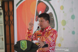 Bupati Satono ungkap penyebab Sambas masuk zona merah