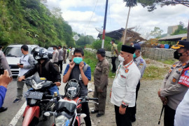 Bupati Shabela pantau penyekatan PPKM di Aceh Tengah