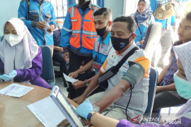 PLN UP3 Solok proaktif cegah COVID-19, pewai ikut vaksinasi