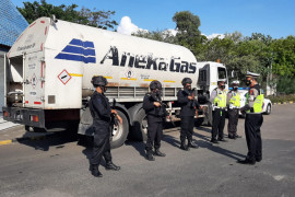 Polda Bali kawal distribusi oksigen ke rumah sakit