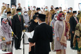 Wali Kota Bukittinggi lantik pejabat hasil Lelang Jabatan untuk periode pertama
