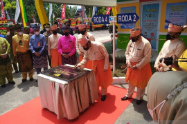 Wajib pajak tak perlu repot, bayar pajak tanpa turun dari kendaraan