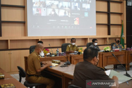 Bupati : Angka tingkat positif COVID-19 di Tanah Laut mencapai 60 persen