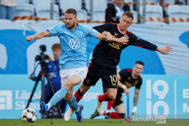 Kualifikasi Liga Champions, Rangers disingkirkan 10 pemain Malmo
