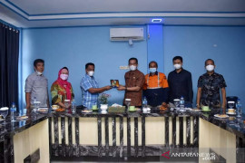 Pemkot Pekanbaru dan PDAM Tirta Siak tertarik inovasi SWMS PDAM Padang Panjang