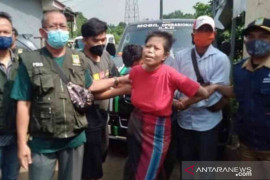 Ganggu kamtibmas, Dinsos Bekasi amankan dua ODGJ
