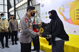 Tinjau SVMI di UI, Kapolri: Hilangkan Perbedaan Bersatu Lawan COVID