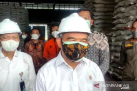 Menko PMK minta Pemprov Kepri miliki kebijakan atur beras