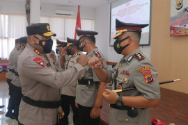 Kapolda Papua pimpin sertijab Karo Ops dengan dua kapolres