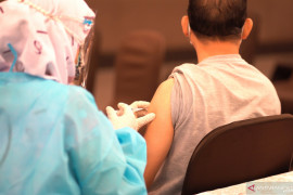 Masalah kartu vaksin bisa diatasi dengan email ke sertifikat@pedulilindungi.id