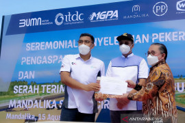 ITDC tuntaskan pengaspalan lintasan utama di sirkuit Mandalika