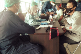 Satgas Maluku ingatkan tidak abaikan vaksinasi COVID-19, antisipasi carona