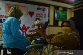Donor darah HUT RI di tengah pandemi