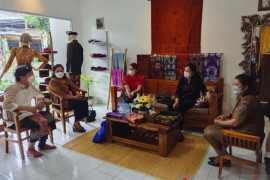 12-24 Agustus, Disperindag Denpasar  adakan lomba desain "Deva Bali"