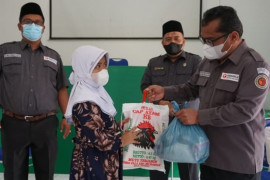 Bawaslu Simalungun santuni anak yatim dan kaum dhuafa