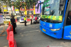 Pekanbaru mulai operasikan bus TMP secara terbatas hanya 30 unit
