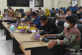 Dari Rp10,1 miliar, realisasi anggaran COVID-19 di HST baru Rp1,2 miliar