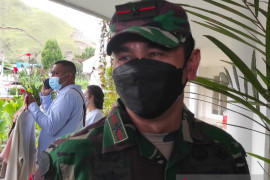Flash - Terjadi kontak tembak antara TNI dengan KKB di Puncak
