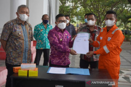 Komitmen bantu Pemkab Banggai tangani pandemi COVID-19, JOB Tomori suplai 1.000 oksigen